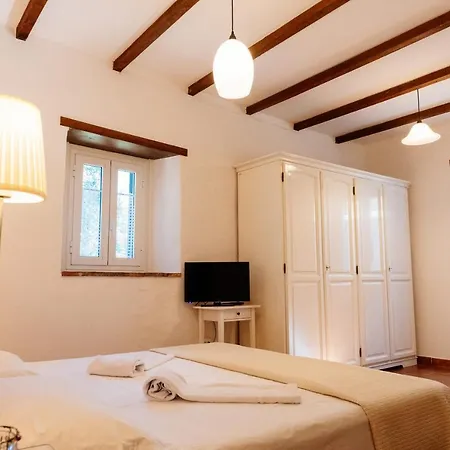 B&B Borgo Di Oliveto - Appartamenti Con Cucina Civitella in Val di Chiana Exterior photo