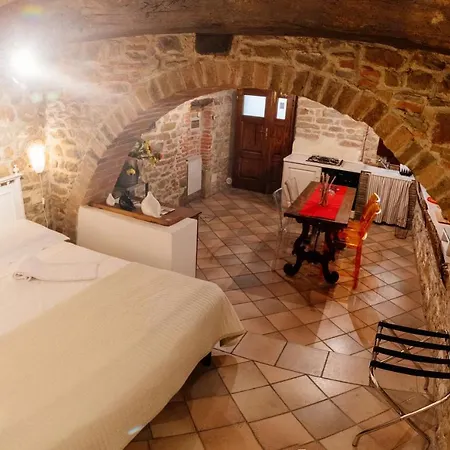 B&B Borgo Di Oliveto - Appartamenti Con Cucina Civitella in Val di Chiana Exterior photo
